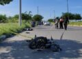 Joven motociclista muere al chocar contra poste en avenida de Ciudad Victoria