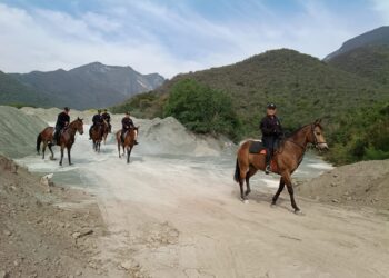 Agrupamiento montada de la Guardia Estatal realiza recorridos en el cañón del novillo